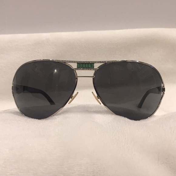 Valentino Accessories - AUTH VALENTINO SUNGLASSES